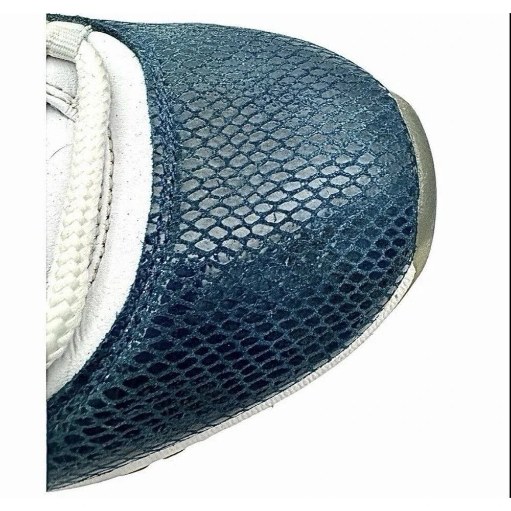 Nike Air Jordan 11 Retro Low Midnight Navy Men’s 10.5 CD6846-102